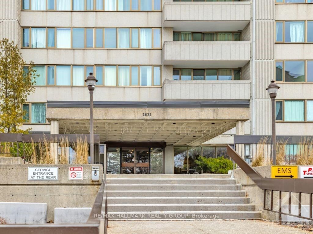 Property Photo:  2625 Regina Street 1402  ON K2B 5W8 