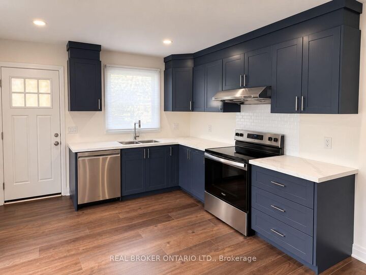 Property Photo:  15 Keele Street Unit B  ON L2T 1M8 