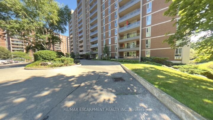 Property Photo:  1966 Main Street W 306  ON L8S 1J6 