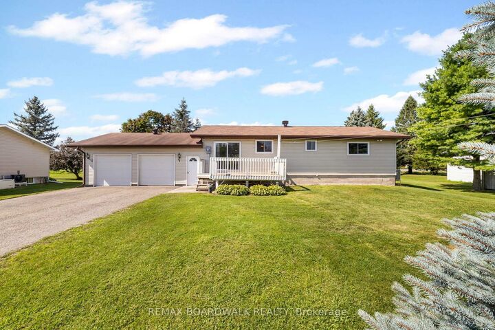 Property Photo:  189 Arnold Drive  ON K7H 3C7 
