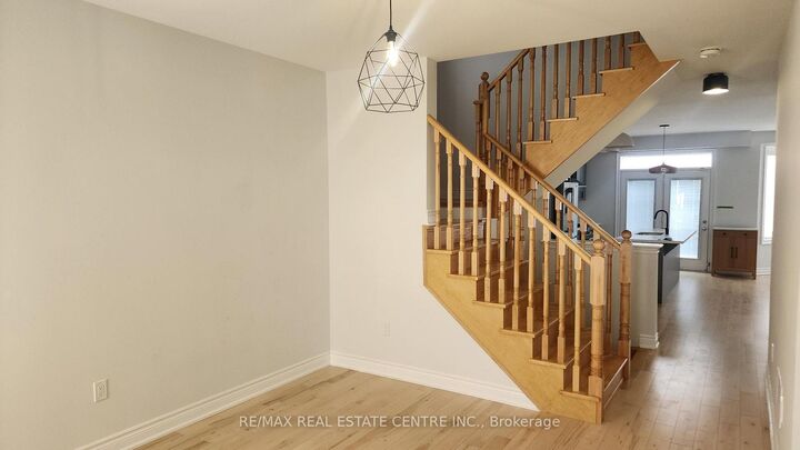 Property Photo:  53 Bellefond Street  ON L4H 5C5 