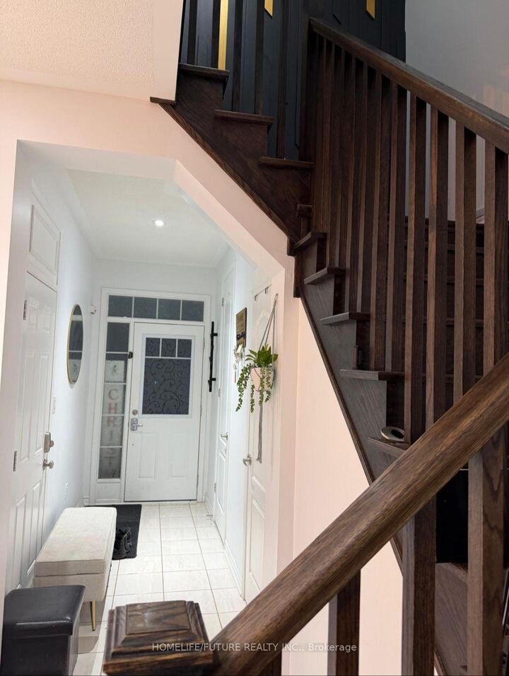 Property Photo:  80 Phyllis Drive  ON L7C 4E2 