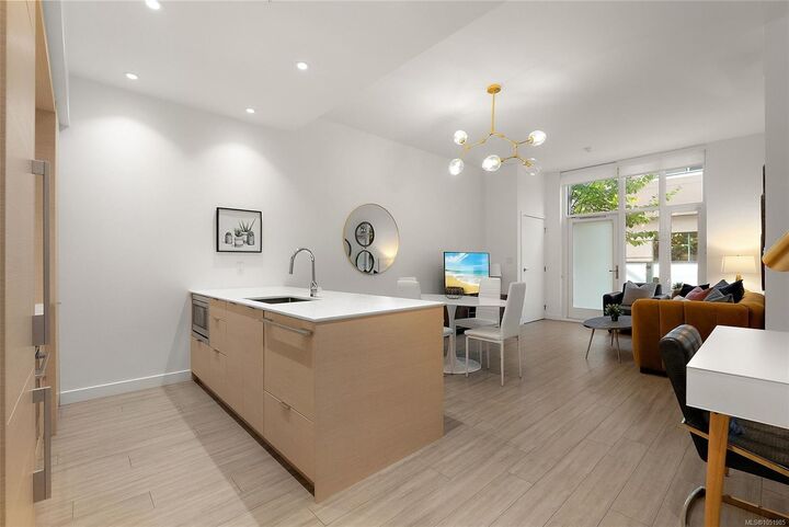 Property Photo:  848 Yates St #101  BC V8W 0G2 