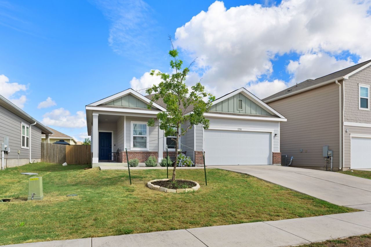 Property Photo:  12708 Samuel Adams Drive  TX 78653 