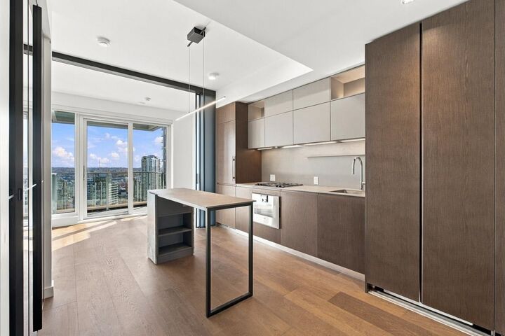 Property Photo:  1277 Hornby St 3004  BC V6Z 0H7 