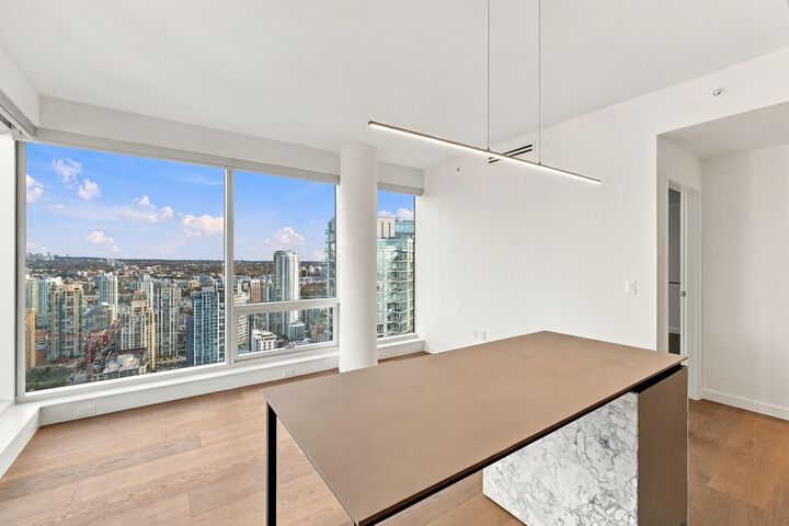 Property Photo:  1277 Hornby Street 3303  BC V6Z 1W2 