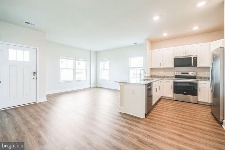 Property Photo: 121 Nootka Way VA 22602