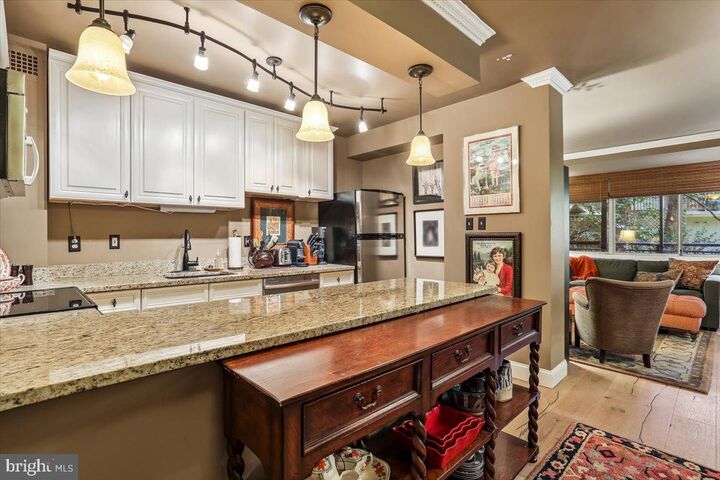 Property Photo:  3900 Watson Place NW B - G3g  DC 20016 