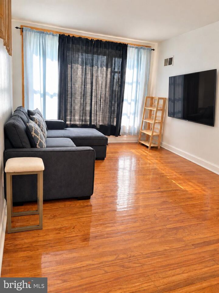 Property Photo:  1003 E Sedgwick Street  PA 19150 