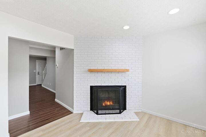 Property Photo: 124 Chapel Hill Drive OH 45014