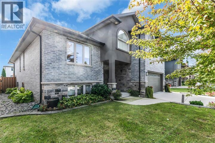 Property Photo:  1385 Cancun Street  ON N9G 0A2 