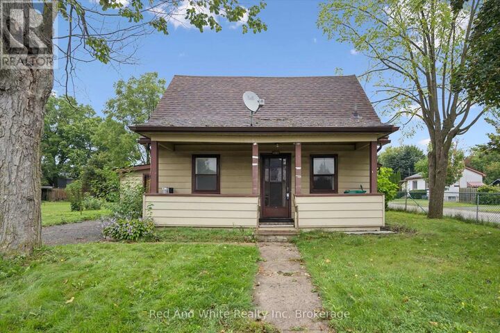 Property Photo:  1279 Hamilton Street  ON N3H 3G4 