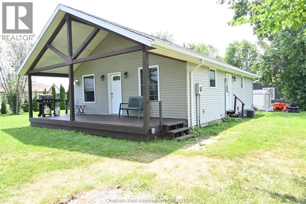 Property Photo:  46 Kent Street  ON N0P 1A0 