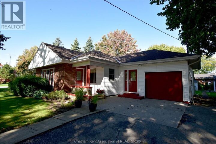 Property Photo:  24181 Winterline Road North  ON N0P 1Z0 