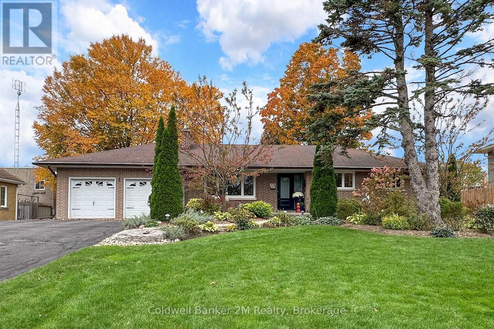 Property Photo: 276 Park Road North ON L1G 4T1