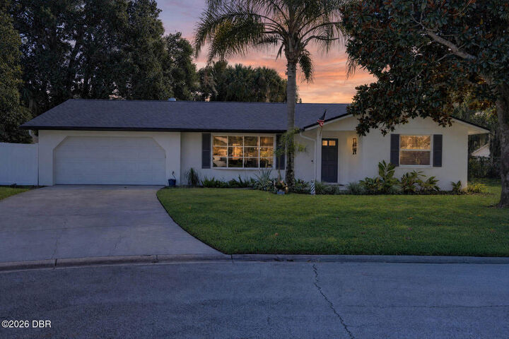 Photo de la propriété:  126 Knollwood Circle  FL 32174 