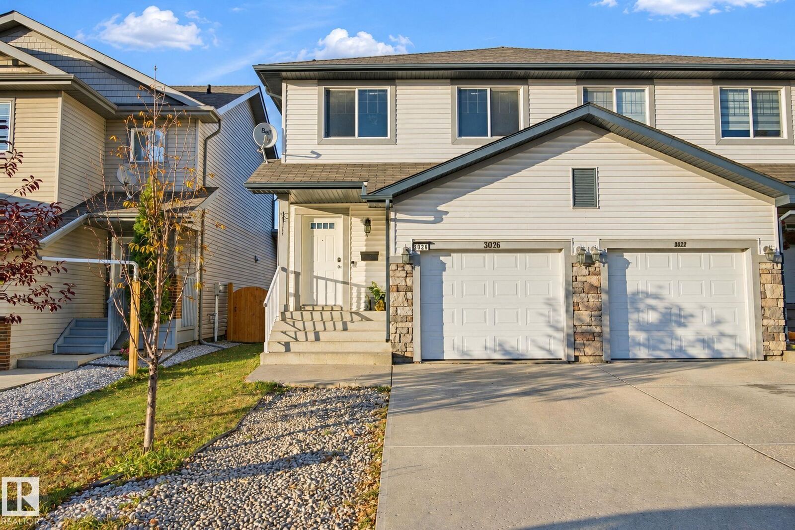 Property Photo:  3026 16A Avenue NW  AB T6T 0P8 