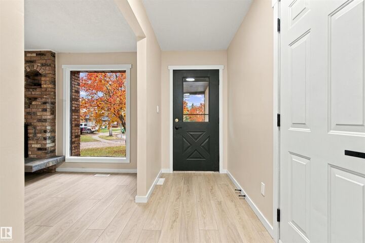 Property Photo:  4103 43 Street  AB T9N 1R6 