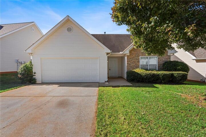 Property Photo: 95 Collins Trace GA 30016
