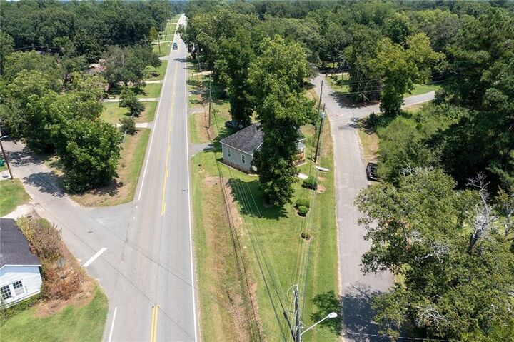 Property Photo: 823 Cooper Drive NE GA 39842