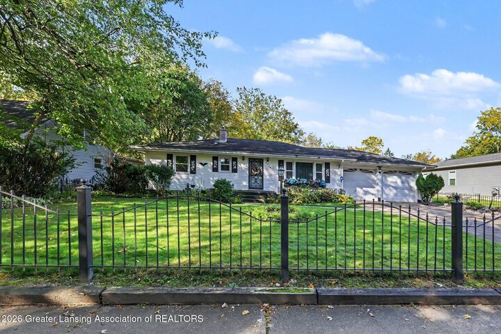 Property Photo:  4600 Ingham Street  MI 48911 