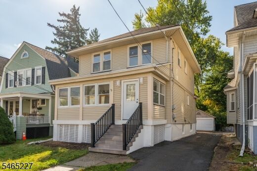Property Photo: 18 Meeker St NJ 07052