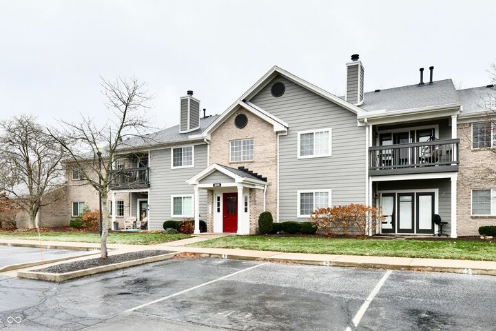 Property Photo:  209 Faulkner Court 205  IN 46032 