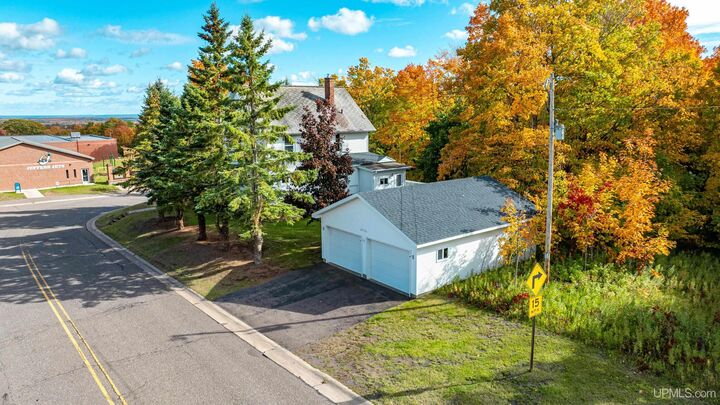 Property Photo: 15425 Kearsarge Street MI 49955