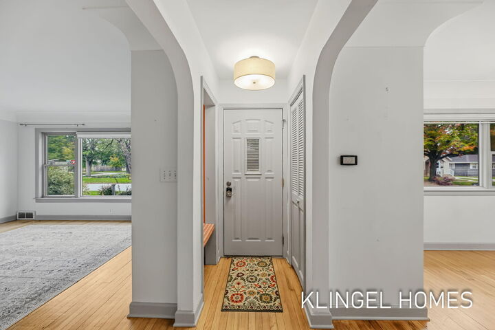 Property Photo: 1054 W Larch Avenue MI 49441