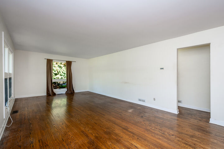 Property Photo:  41123 N 2nd Street  IL 60002 