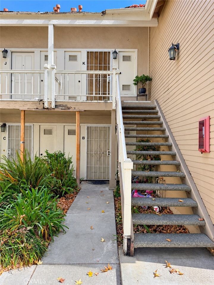 Property Photo:  8730 Beckenham  CA 90305 