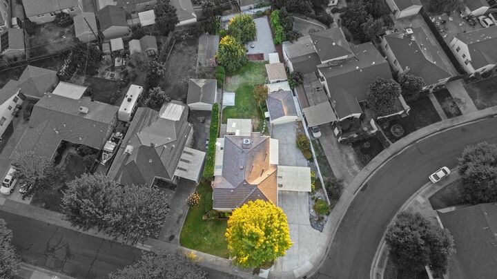 Property Photo:  1116 Darnel Way  CA 95822 