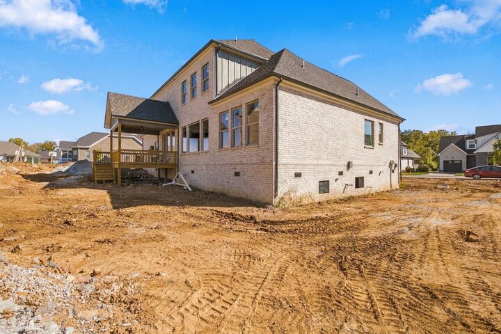 Property Photo: 1401 Schulert Court TN 37087