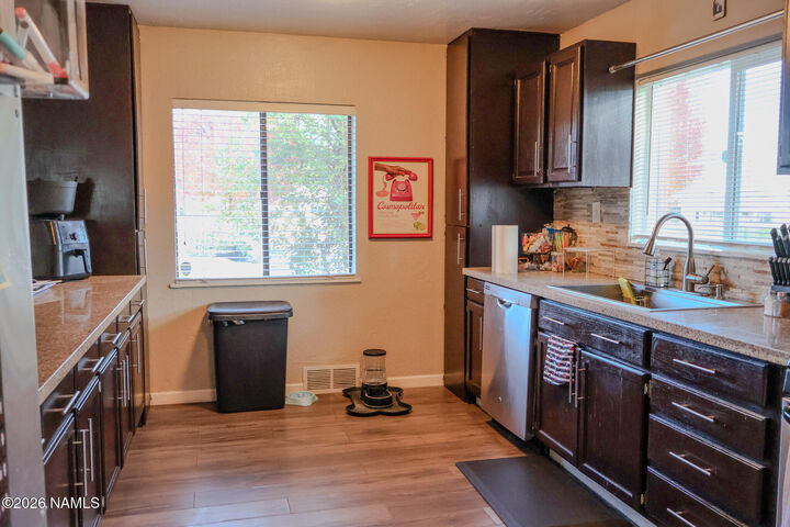 Property Photo:  2501 N 1st Street  AZ 86004 