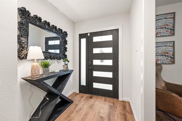 Property Photo:  1760 Northridge Drive  TX 76054 