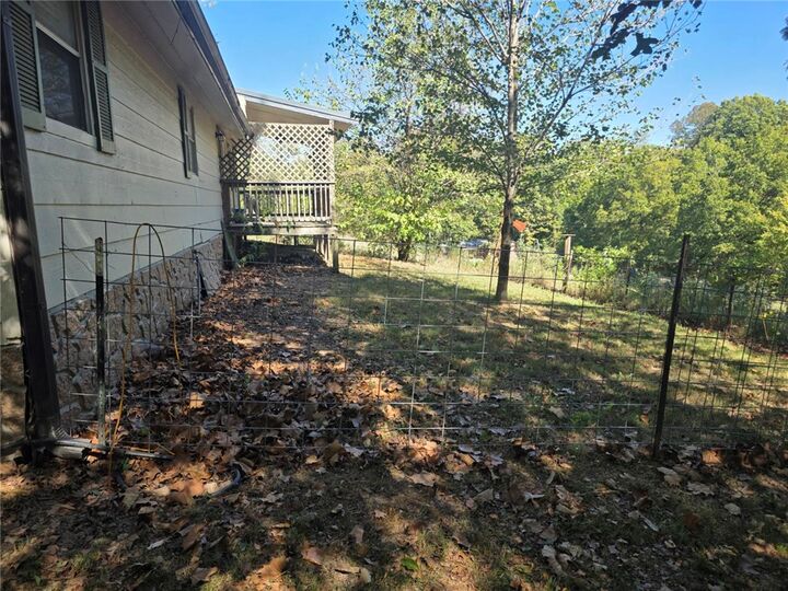 Property Photo:  13947 Holloway Road  AR 72739 