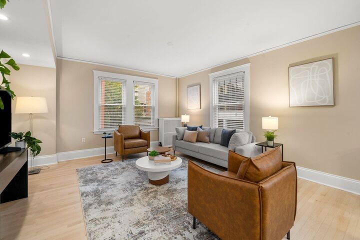 Property Photo:  22 Centre St 3  MA 02139 