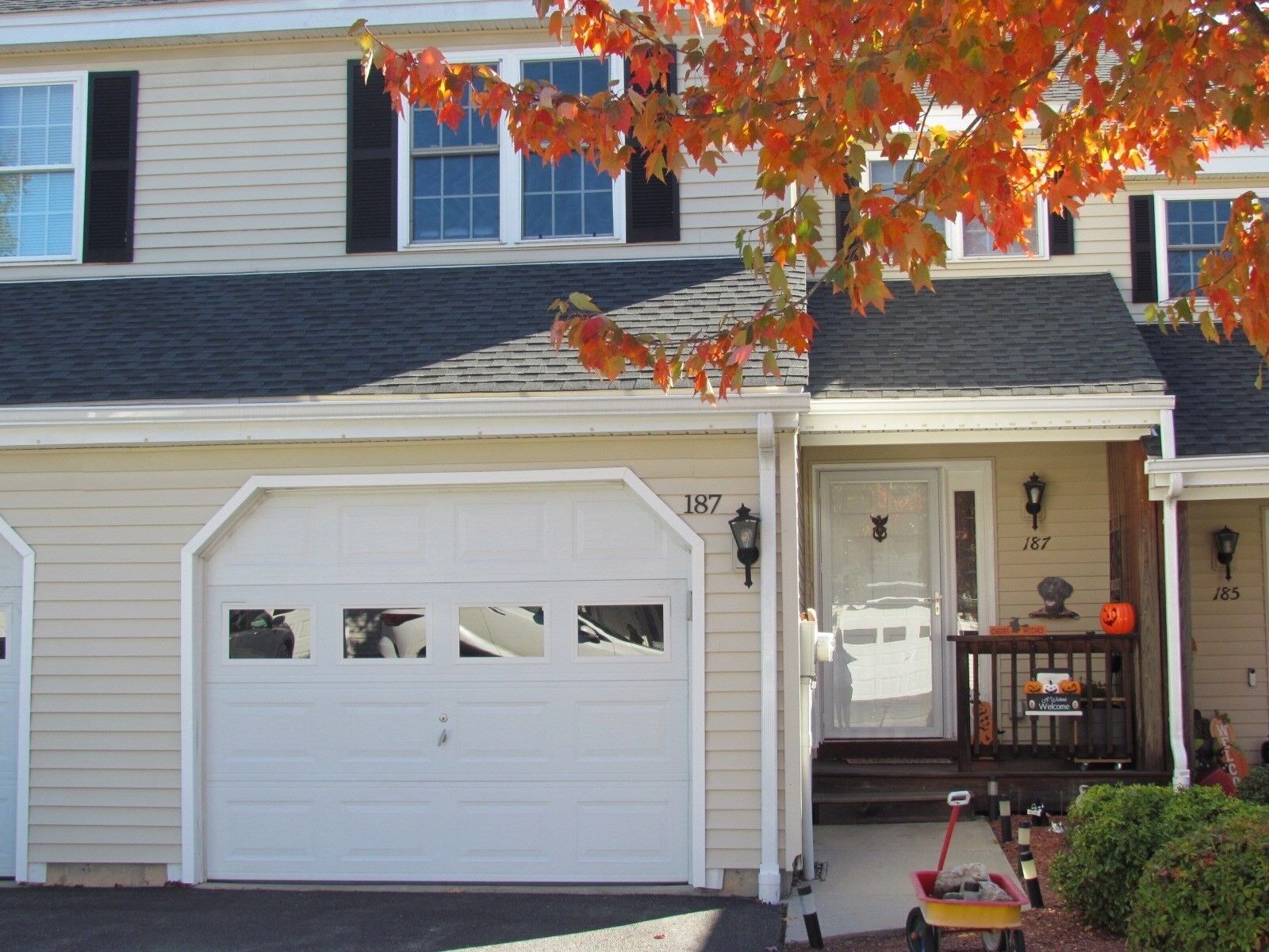 Property Photo:  187 Bridle Cross Road 187  MA 01420 