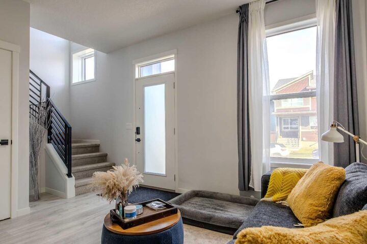 Property Photo:  250 Aquila Way NW  AB T3R 1Z9 