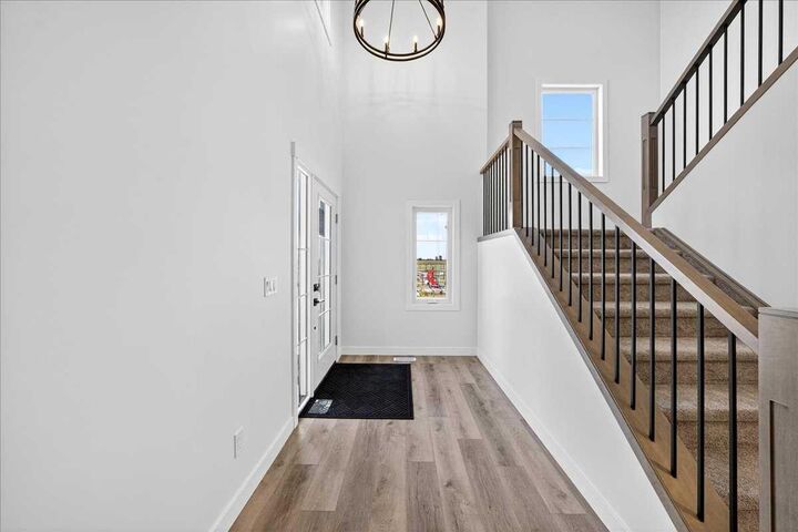 Property Photo:  3 Lakewood Point  AB T1P 0G7 