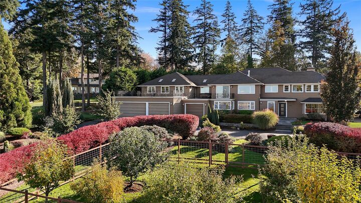 Property Photo: 222 Middlefield Road WA 98225