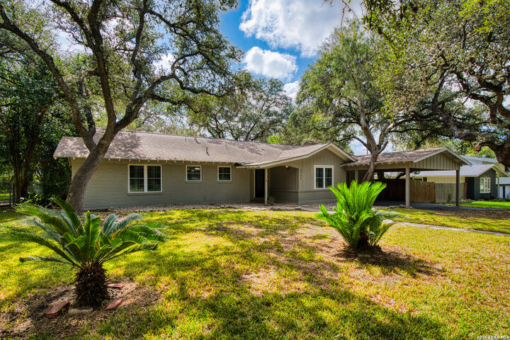 Property Photo:  2742 Hitching Post St  TX 78217 
