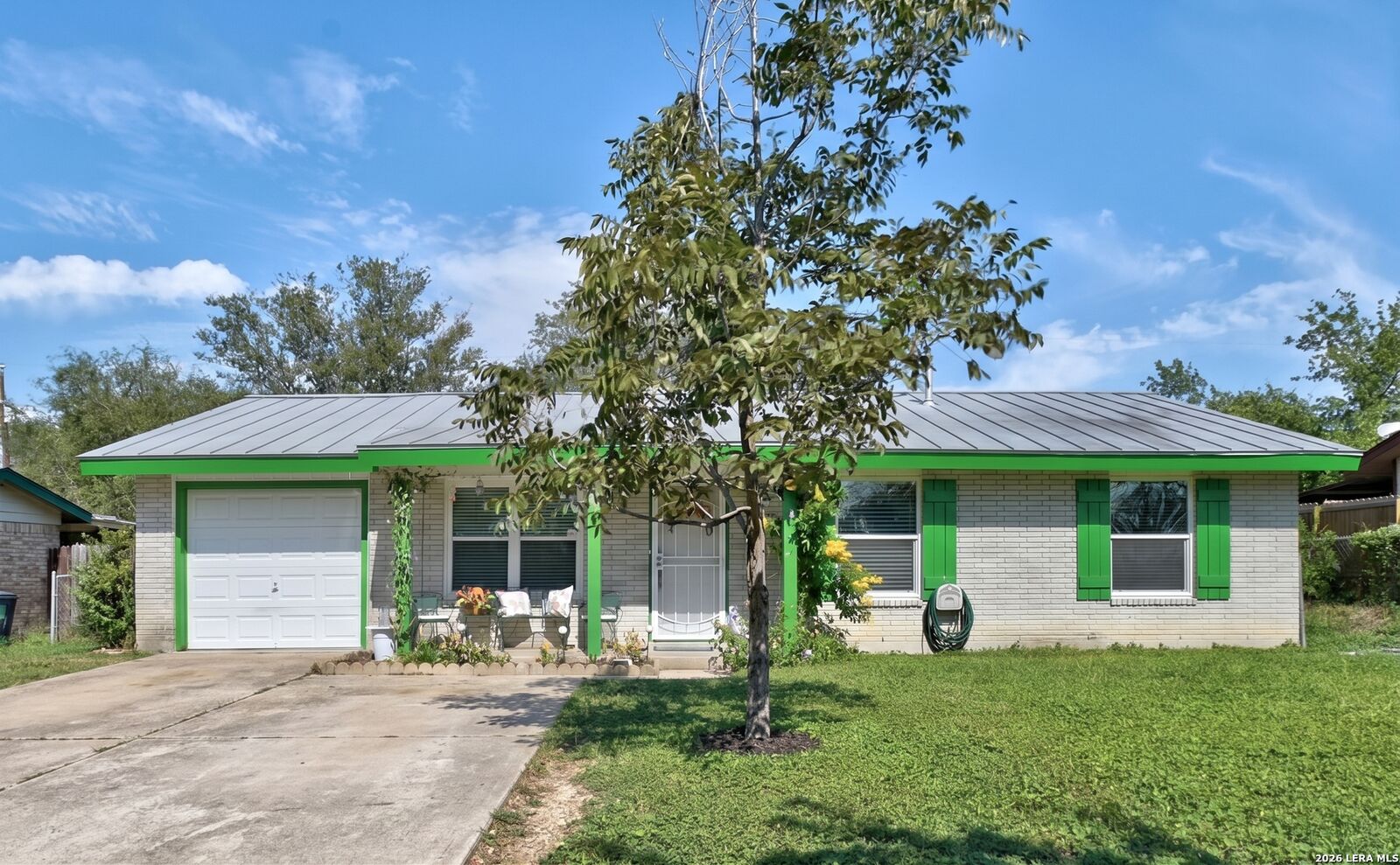 Property Photo:  111 Shadow Valley Dr  TX 78227 