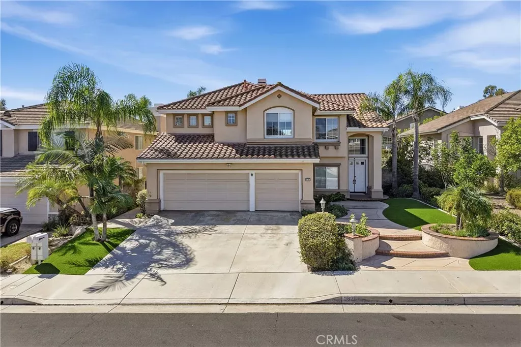 Property Photo:  2828 N Danbury Street  CA 92867 