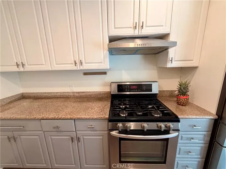 Property Photo:  4250 York  CA 90065 