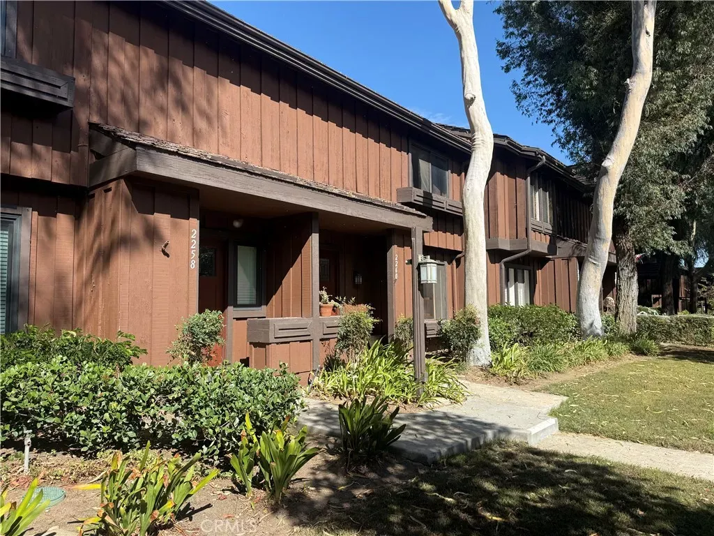 Property Photo:  2260 Stonewood Court  CA 90732 