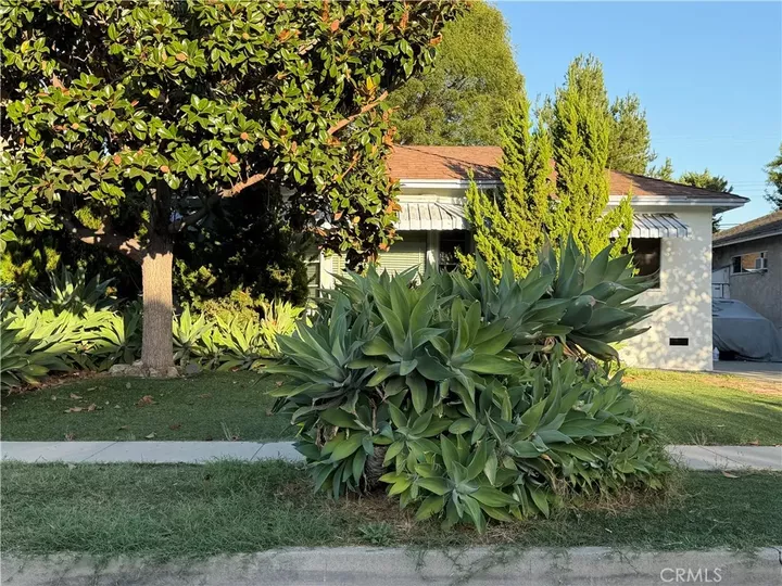 Property Photo:  4760 Montair  CA 90808 