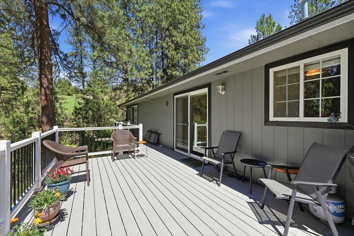 Property Photo:  9921 N Wieber Dr  WA 99208 
