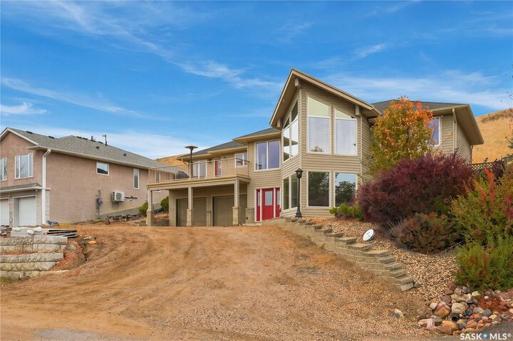 Property Photo:  9 Pelican Pass  SK S7C 0A4 
