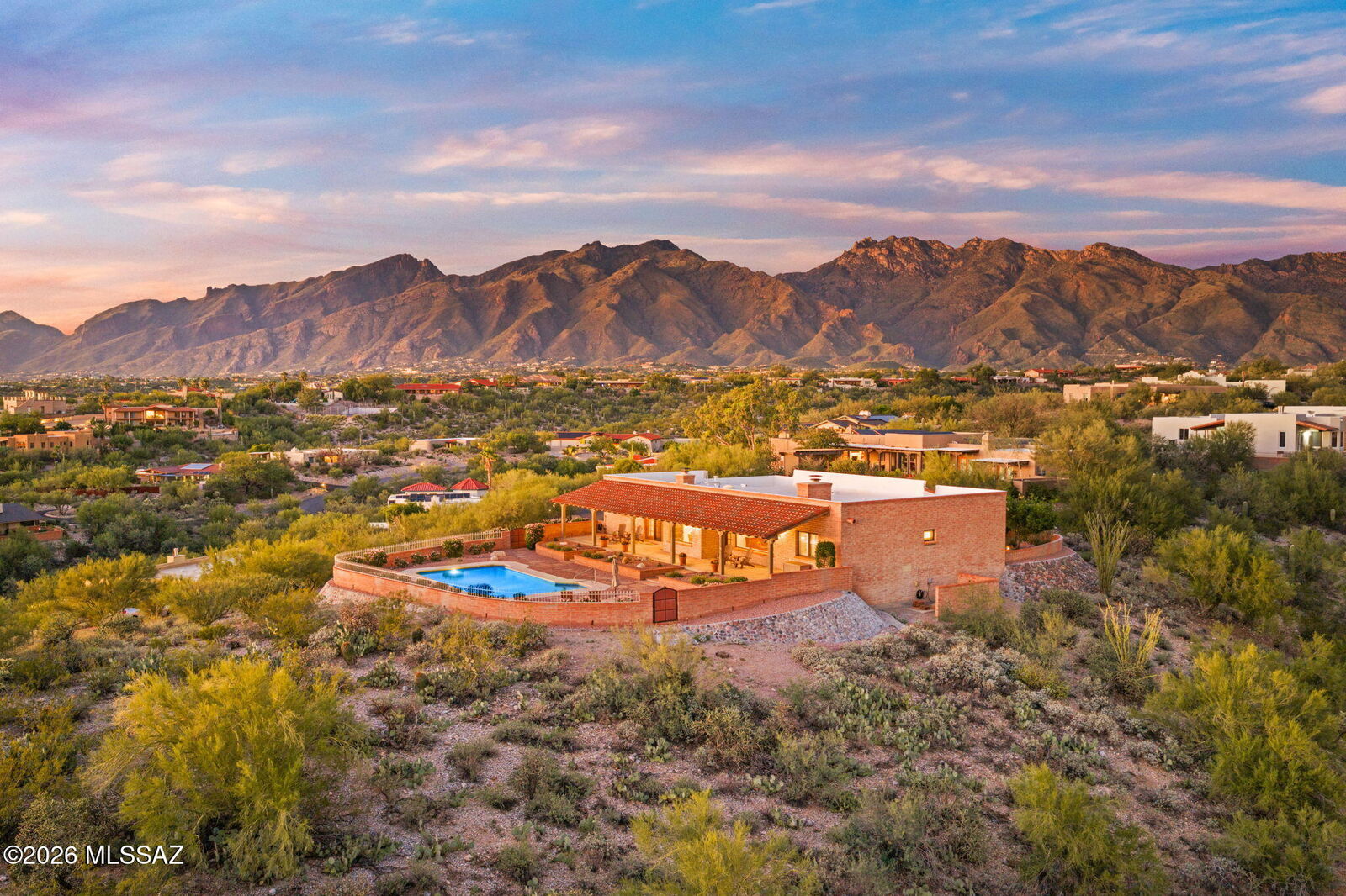 Property Photo:  5980 E Avenida Arriba  AZ 85750 